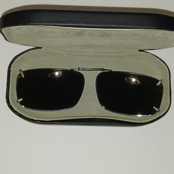 Polar Optics Polarized Clip-On Sunglasses - Picture 2 of 5